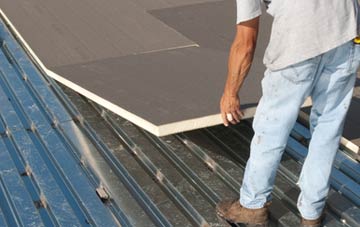 benefits of insulating East Horton flat roofing